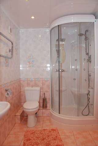 Гостиница Братск Братск Номер полулюкс с 1 двуспальной кроватью-2