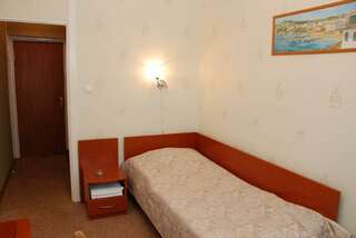 Гостиница Братск Братск Номер стандарт с 1 односпальной кроватью-1